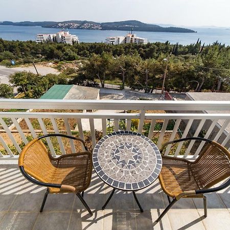 Apartments Rose Trogir Exterior photo